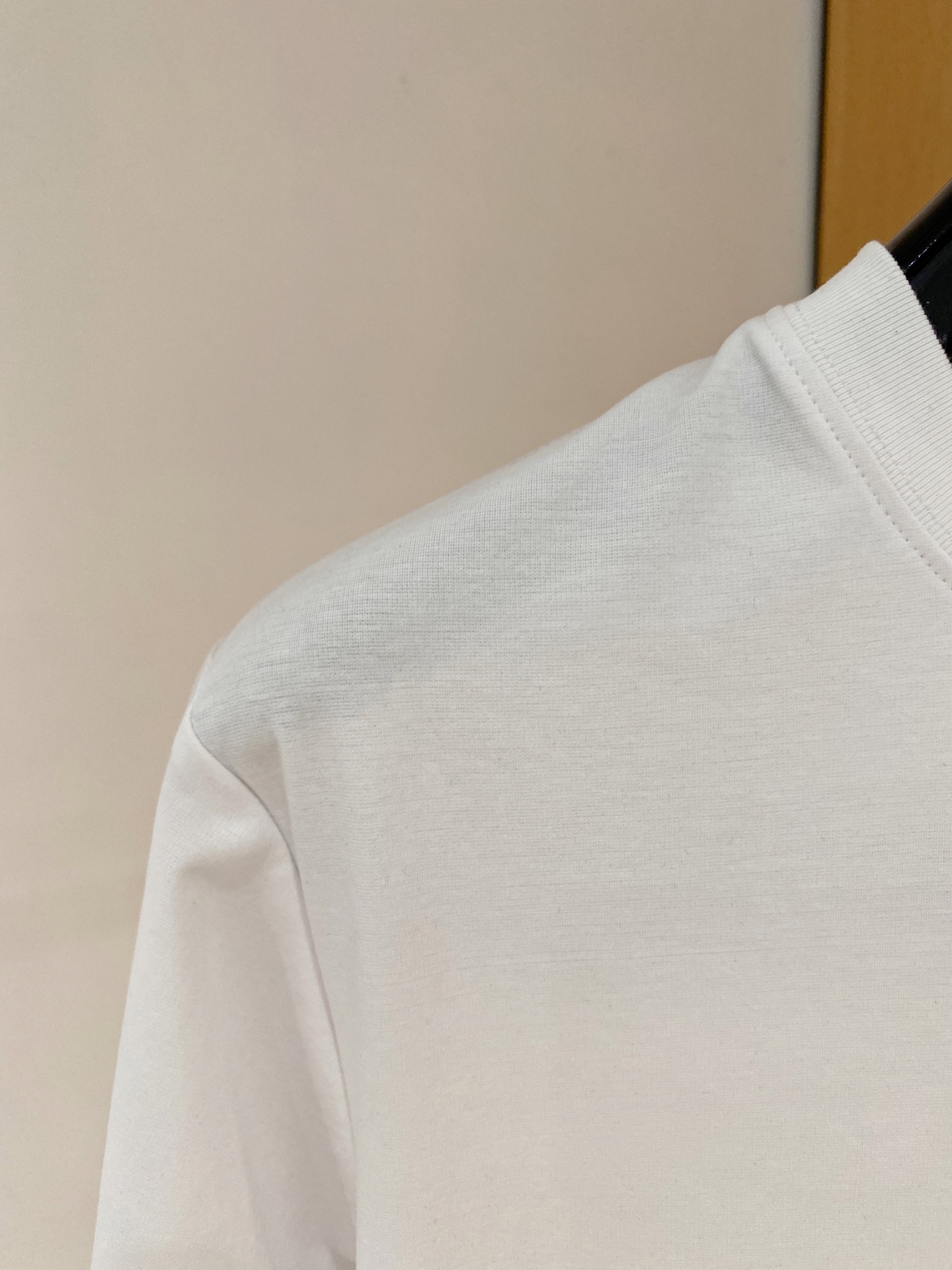short sleeves
